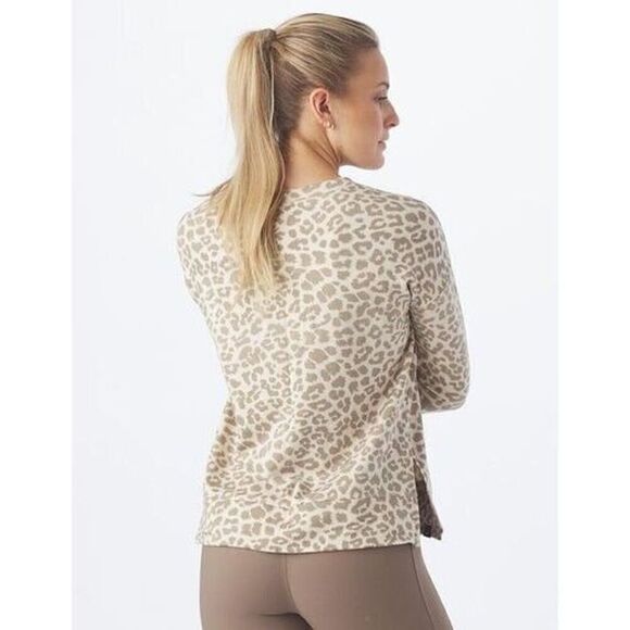 Glyder Lounge Sweatshirt Womens Medium Oatmilk Leopard Print Crewneck Thumbholes - Picture 2 of 12
